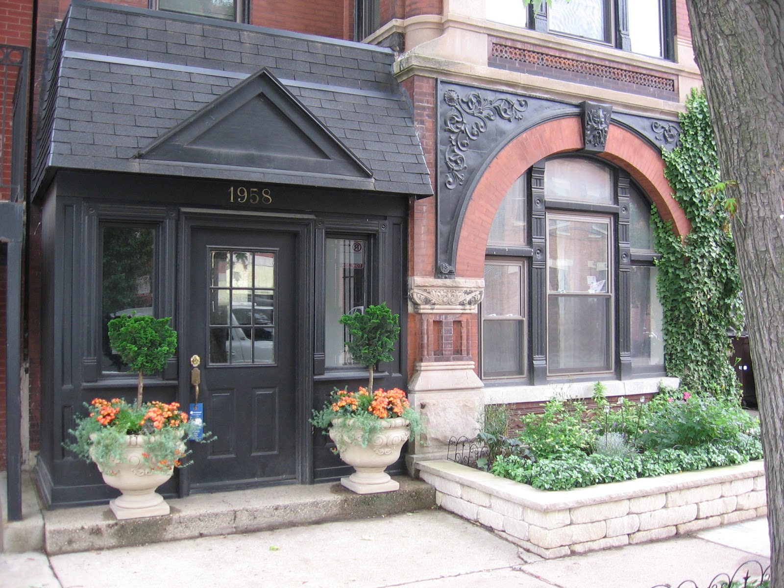 The Chicago Real Estate Local Curb Appeal Lincoln Park