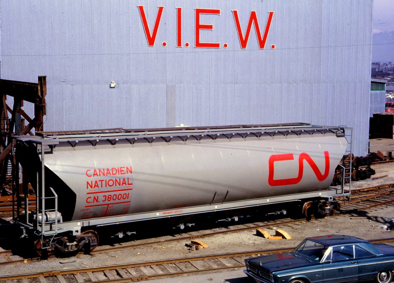 Trackside Treasure CN's VI&E Covered Hoppers