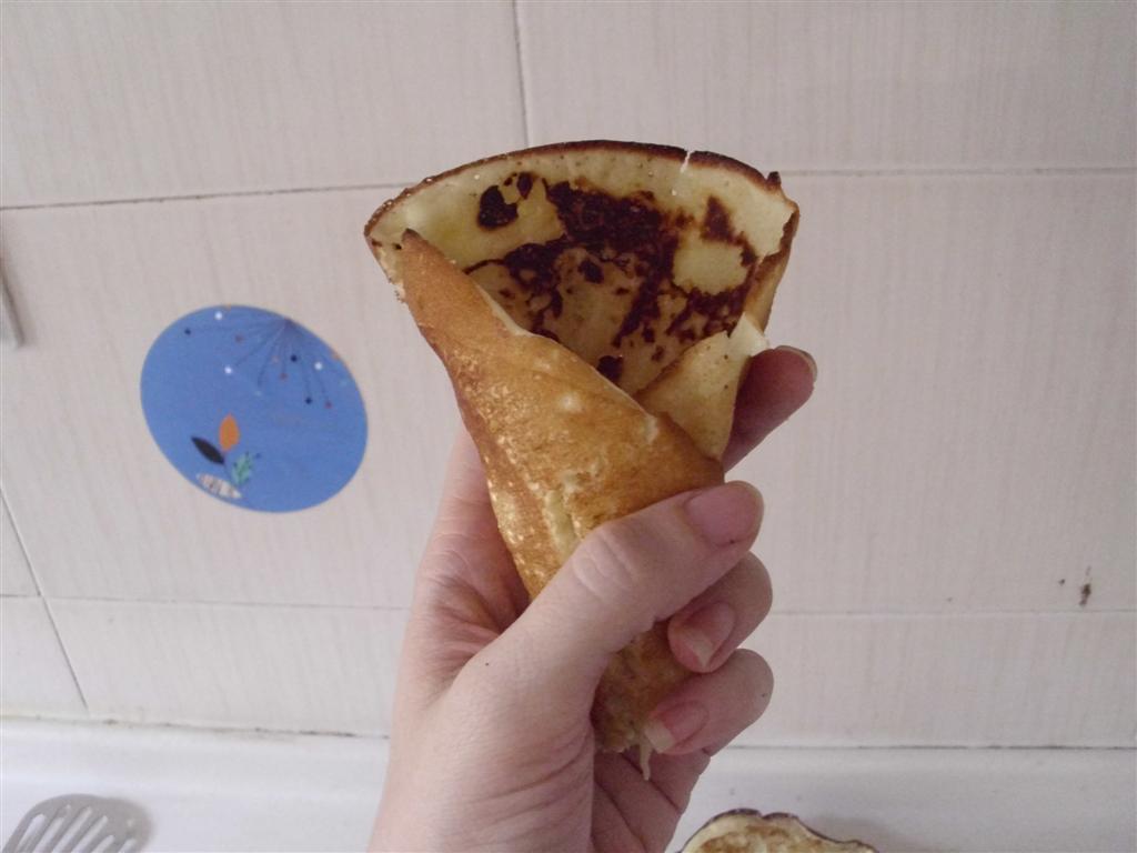 The DoItYourself Mom DIY Ice Cream Cones Making Ice Cream Cones