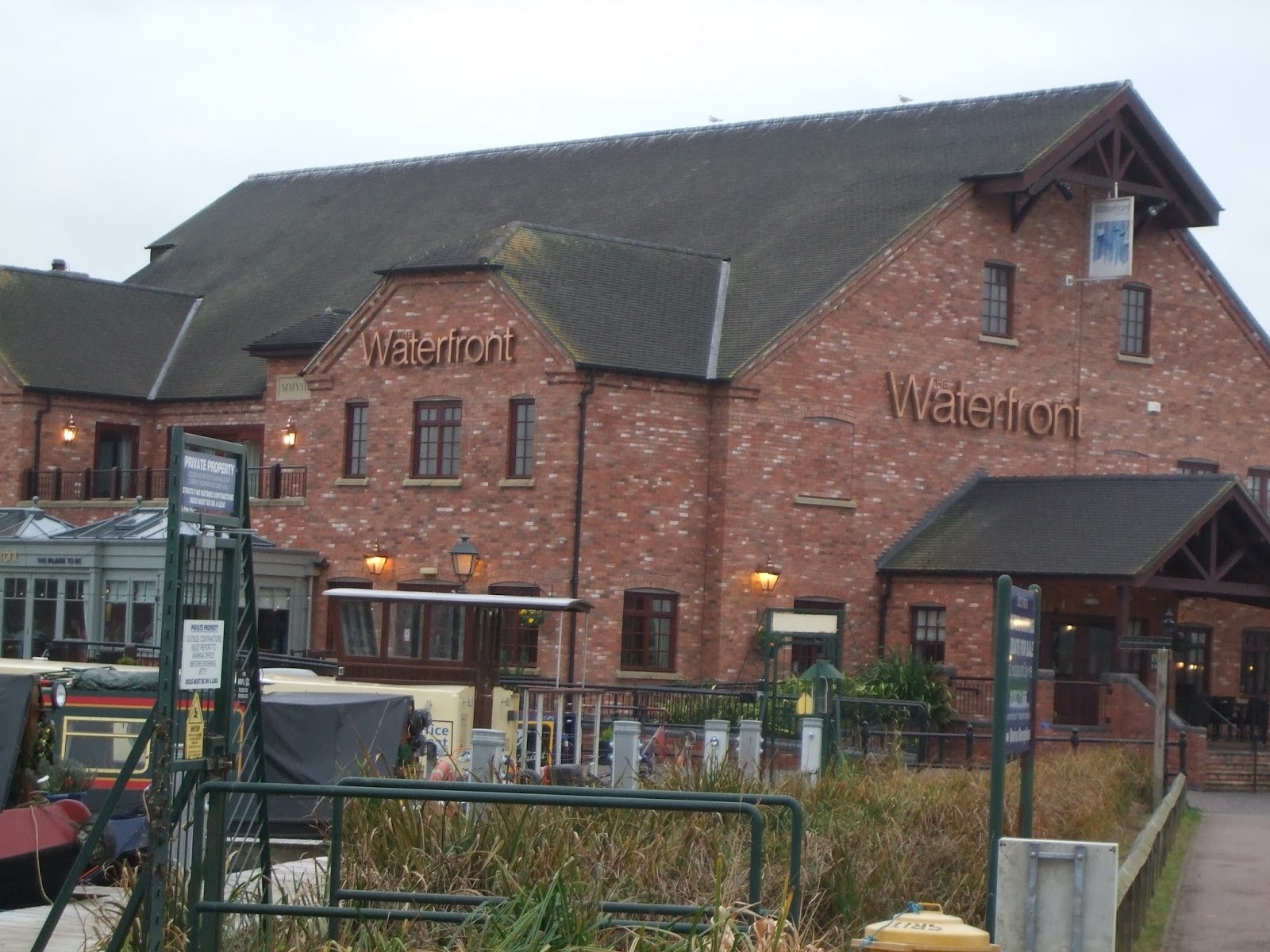 NB Festina Lente Barton Marina