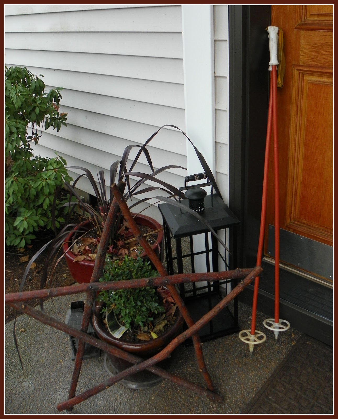 OUT IN THE FIELDS Holiday House Walk
