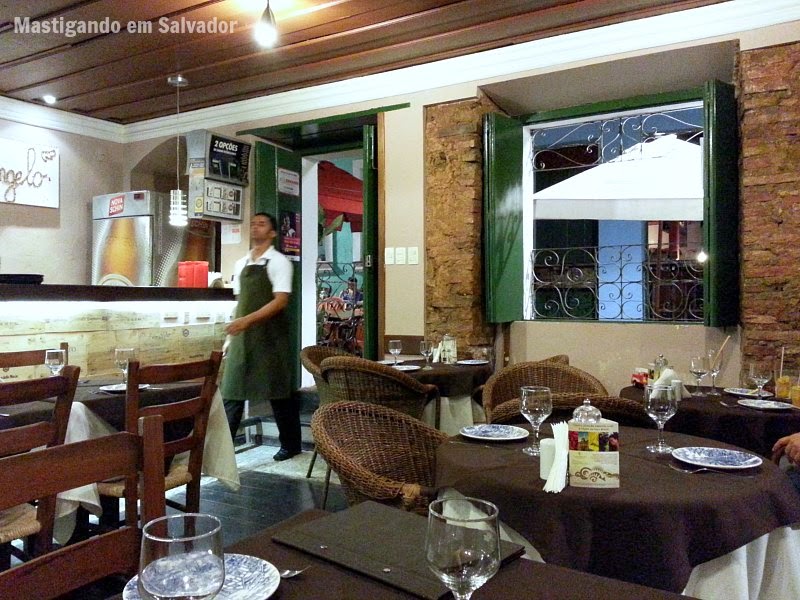 L'Arcangelo Ristorante Italiano: Ambiente interno L'Arcangelo Ristorante Italiano: Ambiente interno