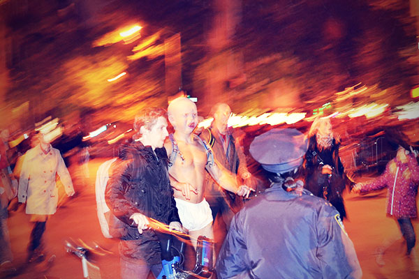 New York Halloween 2013 Riesenbaby Kostüme