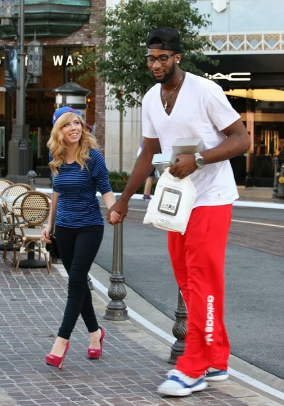 ¿La estatura verdaderamente importa en el amor? D McCurdy y su Novio