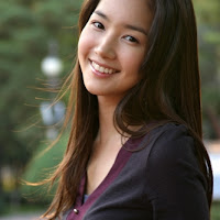 Korean Actress style fashion picture Park Min Young