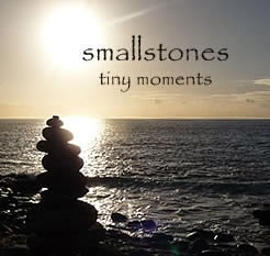smallstones - tiny moments