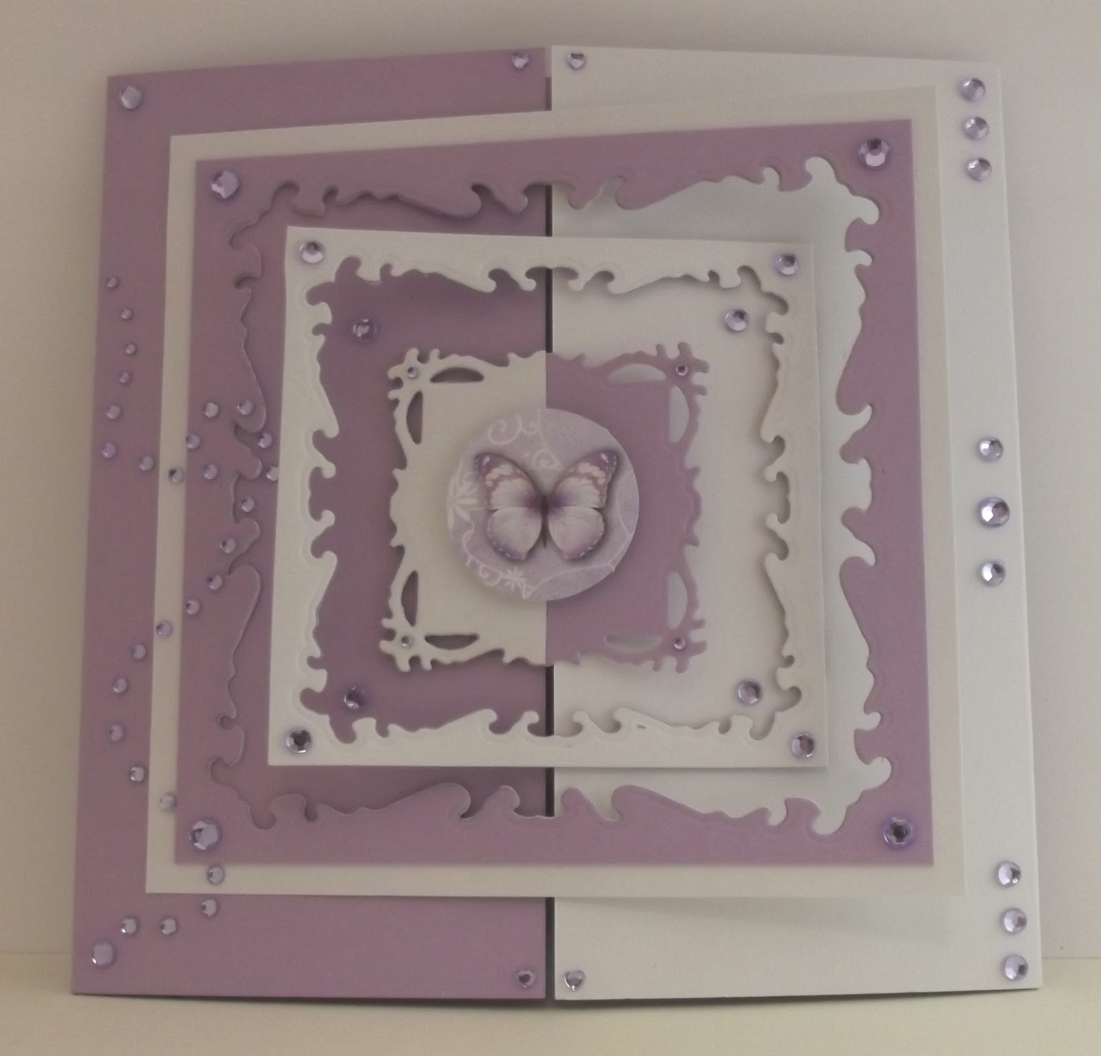 Night Owl Designs Interlocking Gatefold Card