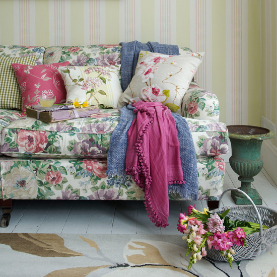 Country Floral Living Room Ideas