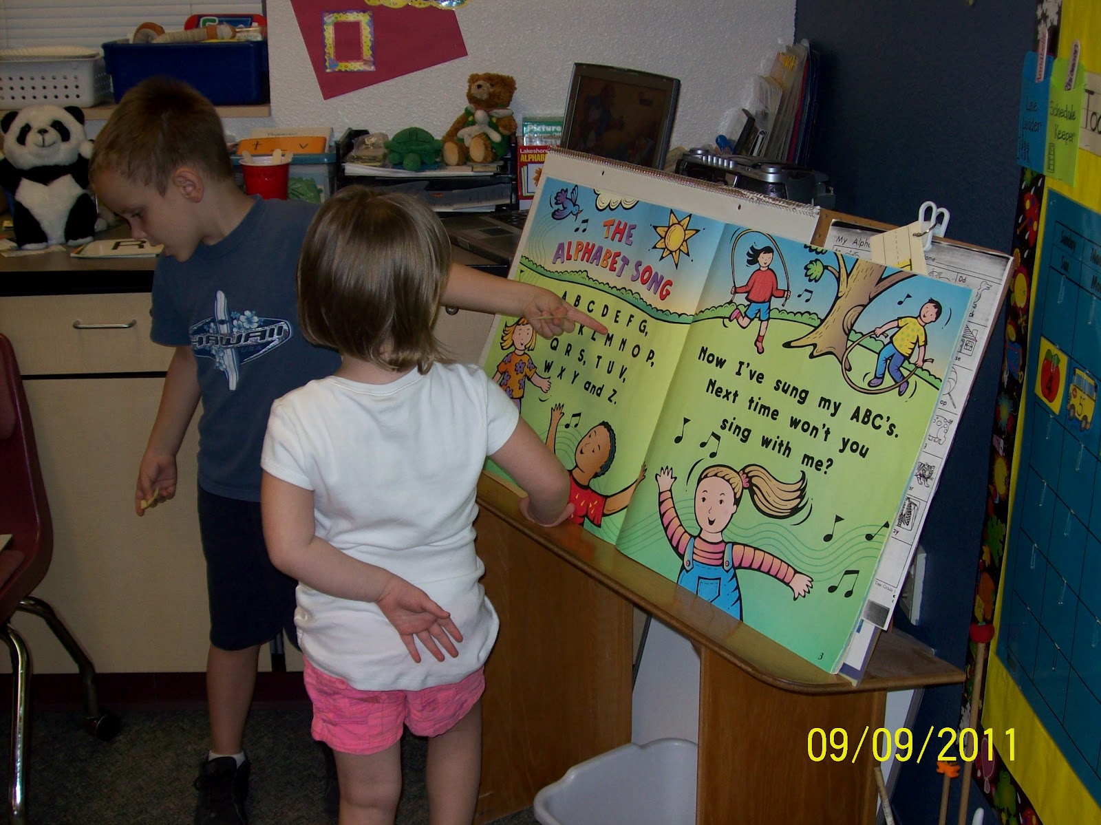 What I Learned in Kindergarten Literacy Centers Big Book Center (and