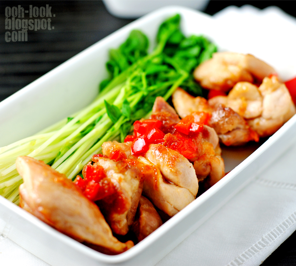 Ooh, Look... Writer's block and caramel chicken