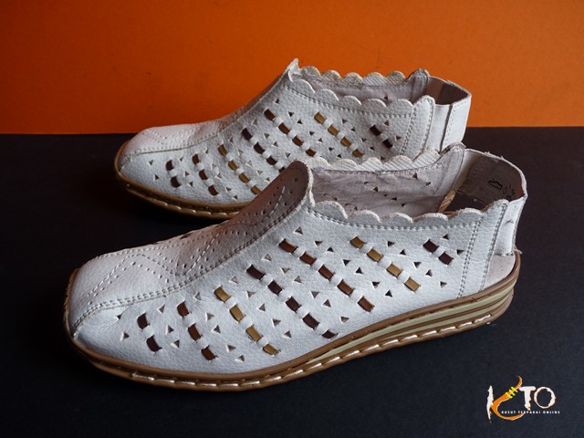 Kasut Terpakai Online BONNE FORME Shoes [SOLD]