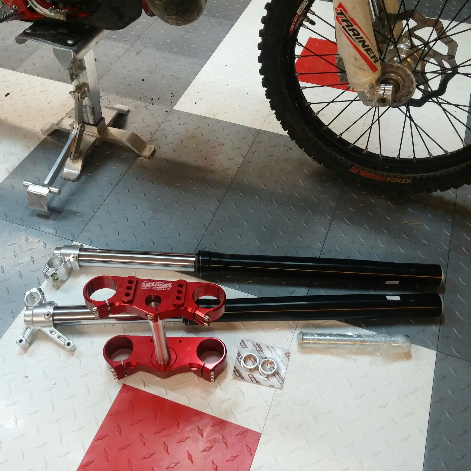 beta xtrainer fox shock