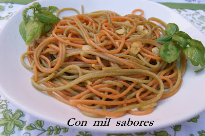 Espaguetis Con Gundilla  Y Albahaca
