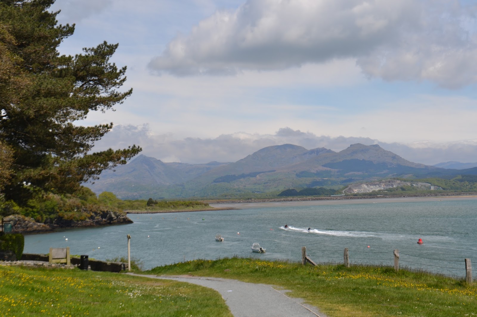 Forevermissvanity A UK Lifestyle Blogger Visiting Wales Porthmadog