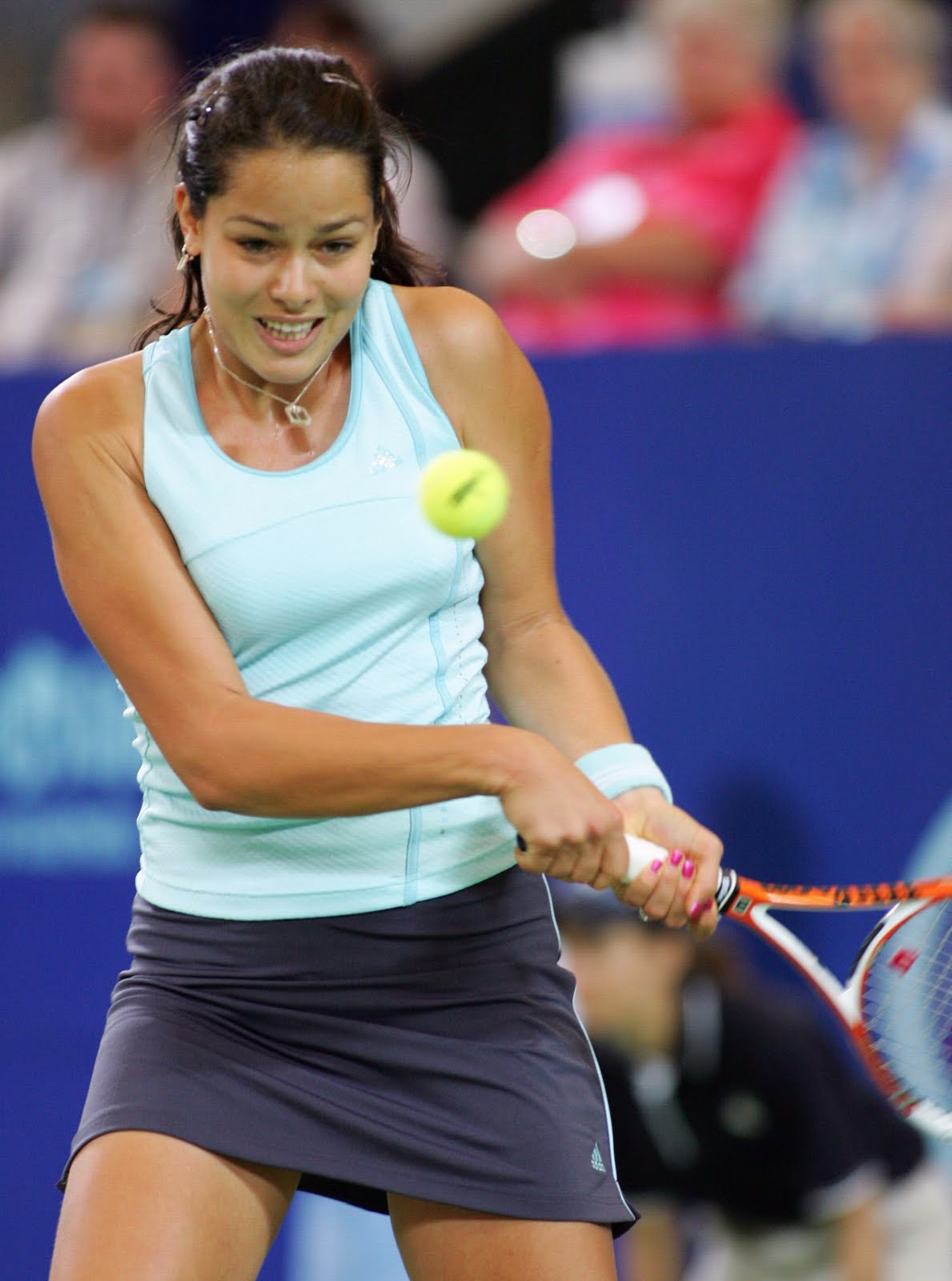 http://4.bp.blogspot.com/-Cbc5Xk6Nc0Q/Tjr2Jr8BXjI/AAAAAAAAAKY/xbIwq3AtVaw/s1600/ana_ivanovic_.jpg