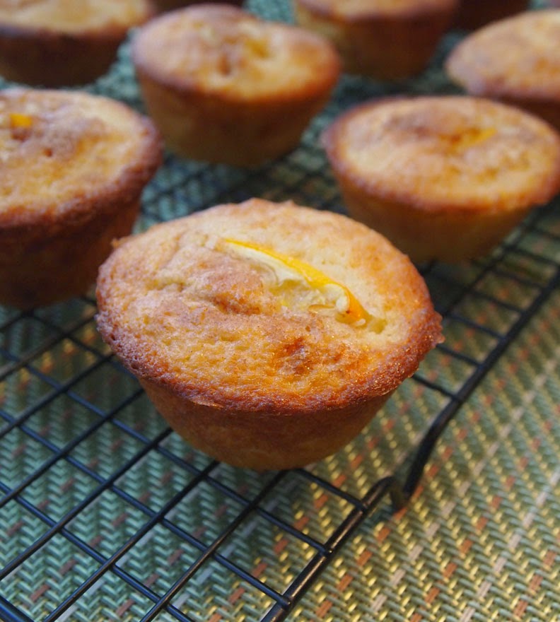 minxeats recipes, recaps, and restaurant reviews Meyer Lemon Muffins