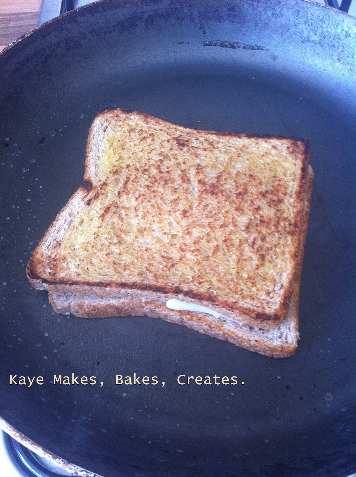 Kaye Makes, Bakes, Creates. A toddler friendly lunch grilled cheese