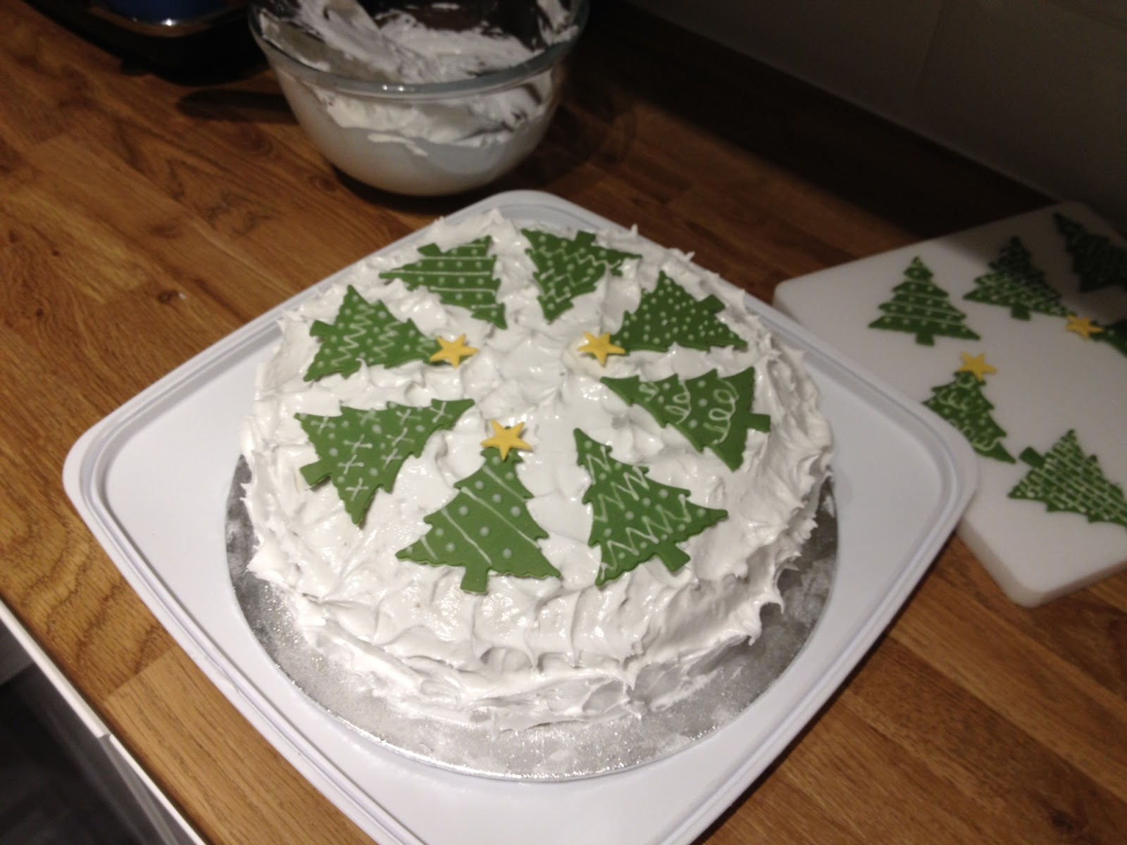 Sally thought Sparkle: Christmas Tree Christmas Cakes