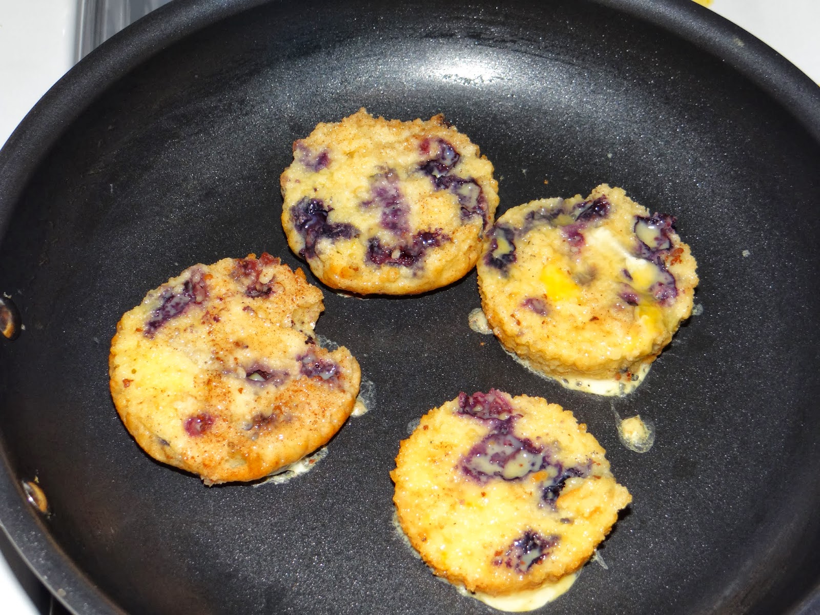 emjay's course Blueberry Muffin French Toast + Bosu Circuit