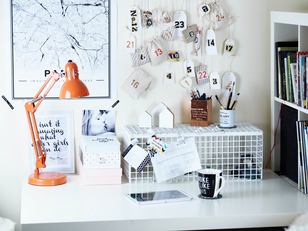 How to create cool DIY advent calendar! Don't Cramp My Style