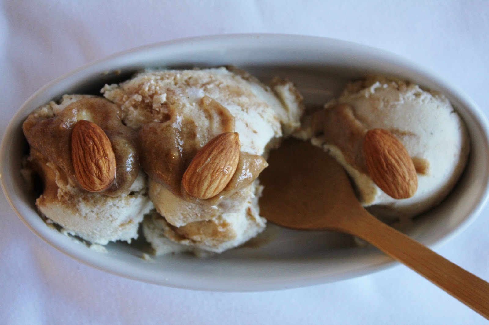 This Rawsome Vegan Life olive oil ice cream & vanilla coconut ice