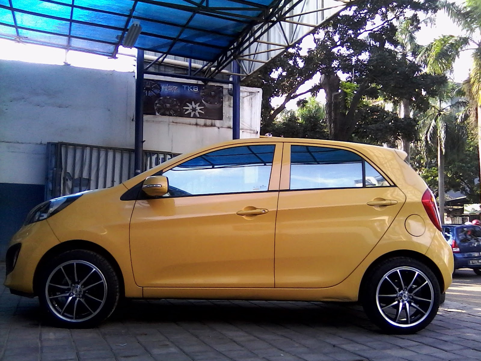 Foto Modifikasi Mobil Kia Picanto City Car Di Indonesia