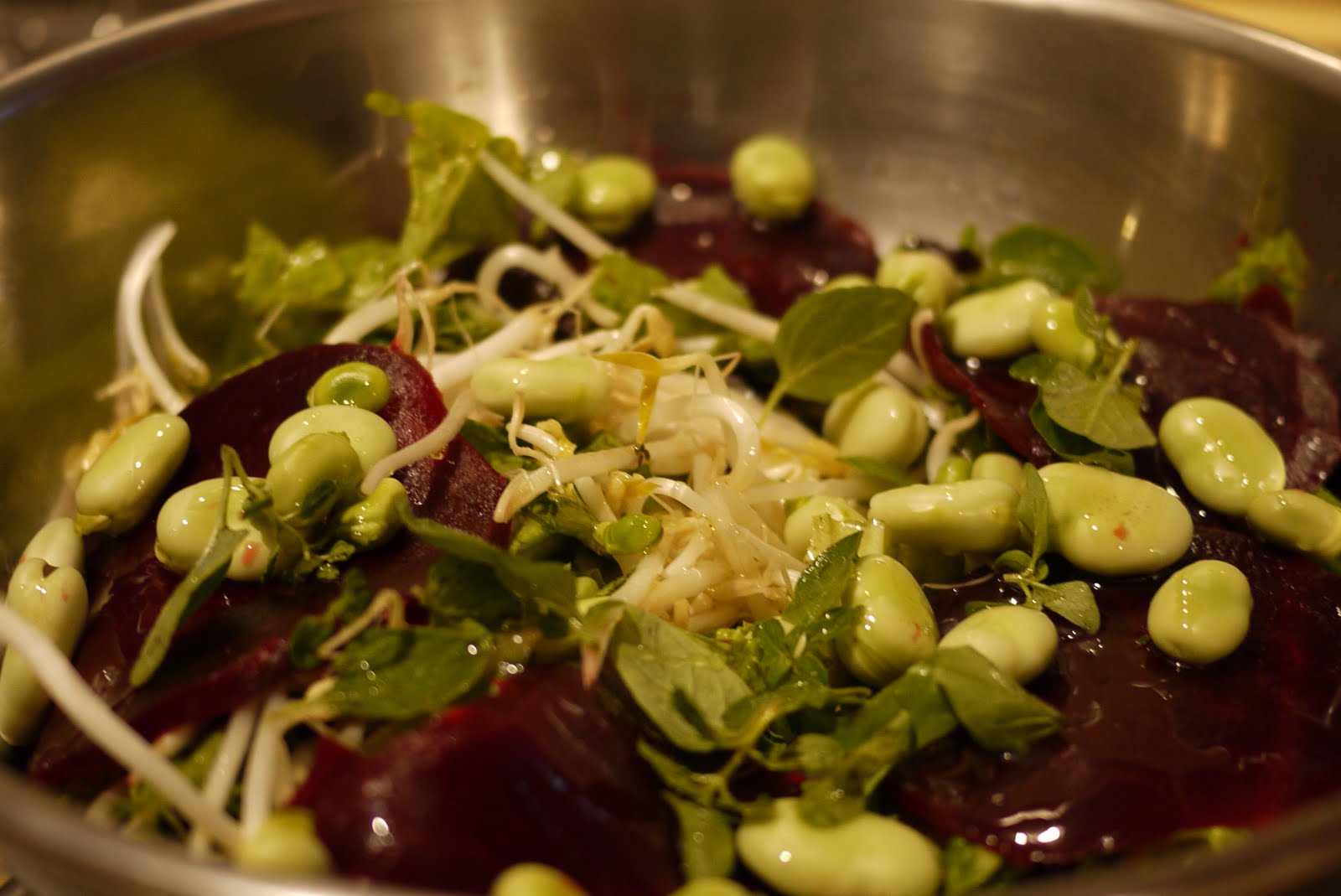 Mrs aDDamo 3 B salad Board Beans, beetroot & bean shoots