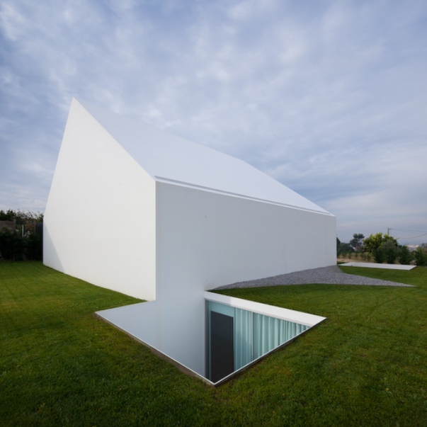 mobiliario de jardim em leiria:Archi • Day . House in Leiria mobiliario de jardim em leiria:Archi • Day . House in Leiria