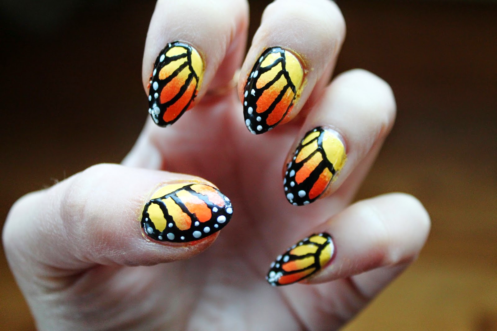 Monarch Butterfly Wing Nail Art Ombre - wide 1