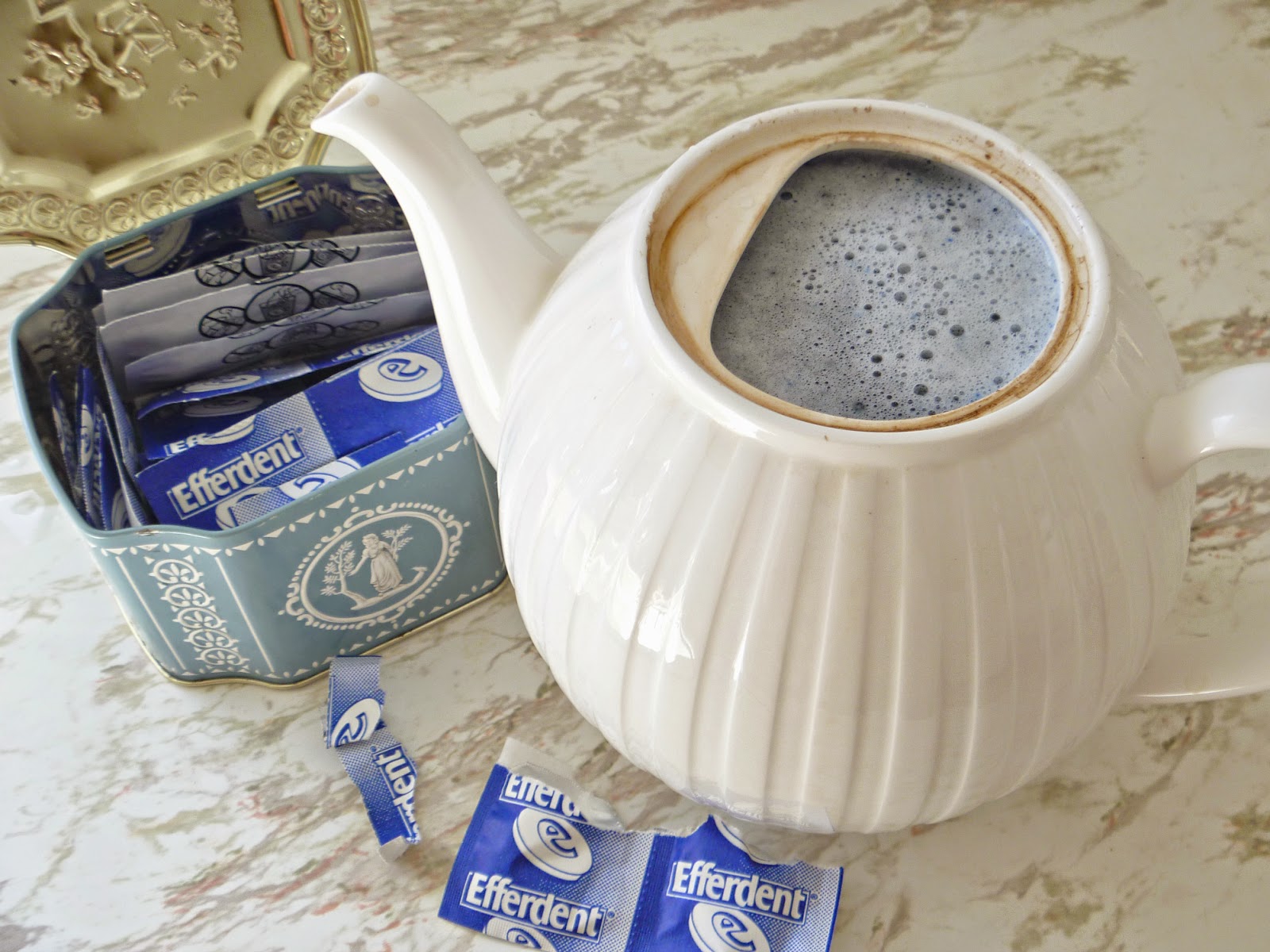 Etsy Vintage Team How to Clean Vintage Pottery & Dinnerware