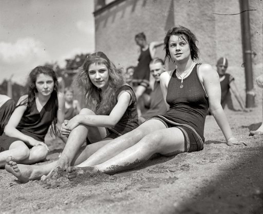 The Girls of Summer, 1922 ~ vintage everyday
