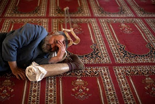 صورة مؤثرة جدا أبكت كل من شاهدها..الحمد لله على كل حال صورة مؤثرة جدا أبكت كل من شاهدها..الحمد لله على كل حال