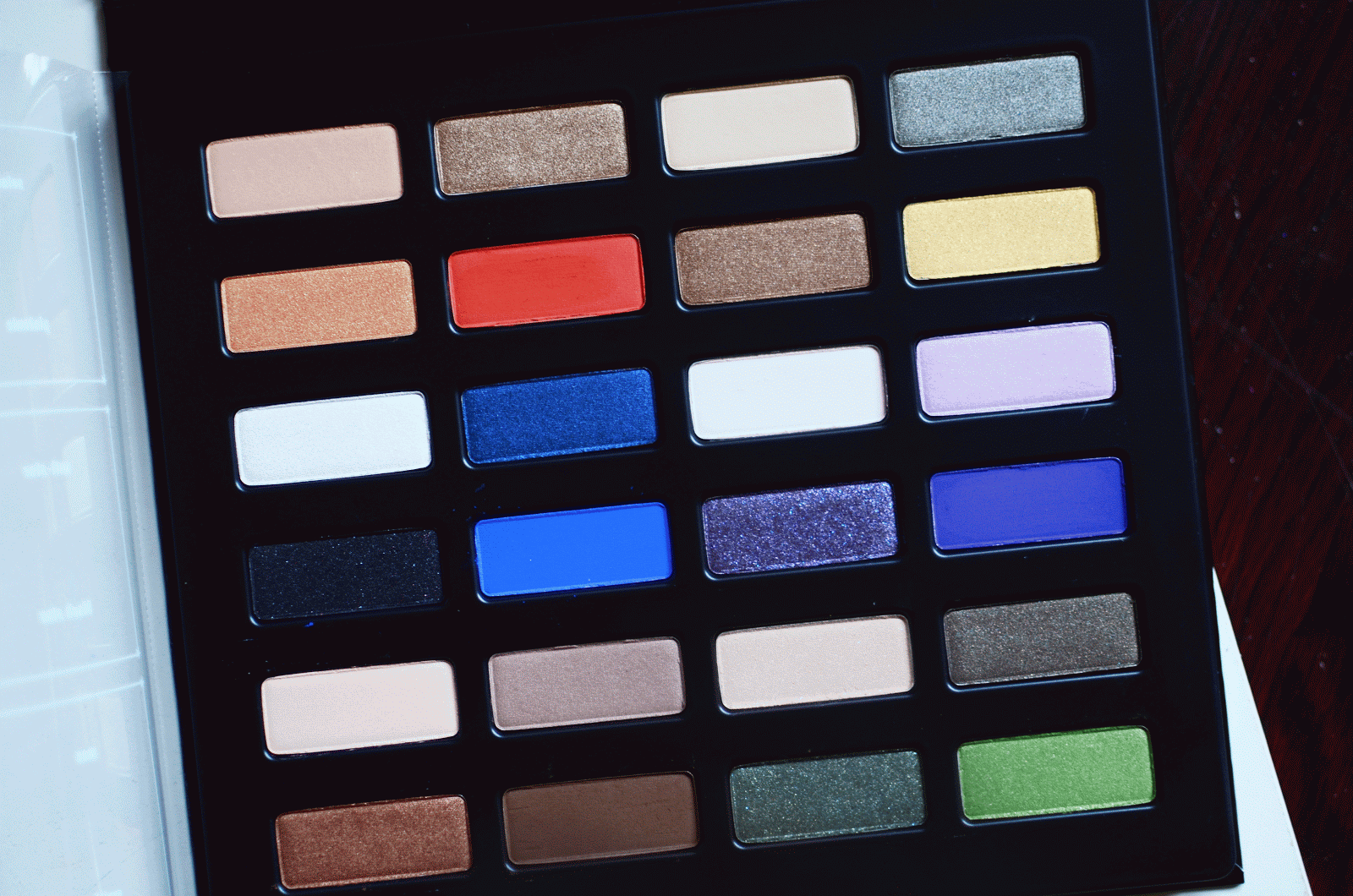 kat von d star studded eyeshadow book palette