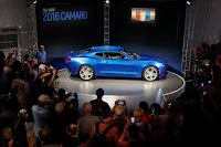 ChevyCamaroReveal05.jpg