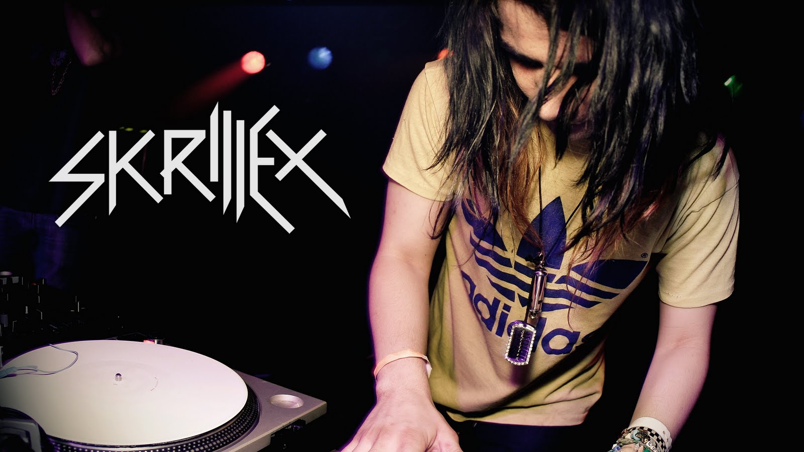http://4.bp.blogspot.com/-CirPPJkzFnE/ThcbOVVWW-I/AAAAAAAAAEY/lN3f2Z88AEU/s1600/skrillex_wallpaper_v2_by_drumzrtight-d3fjdm6.jpg