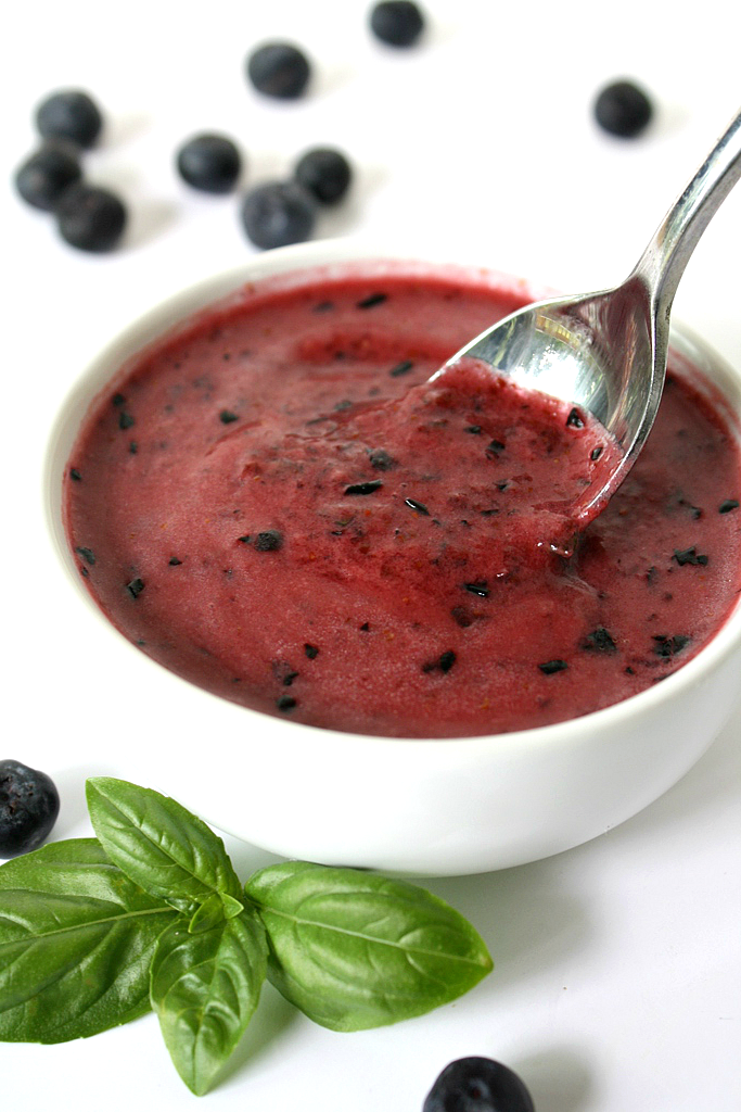The Garden Grazer BlueberryBasil Dressing on Spinach Salad