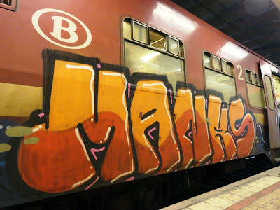 kaos graffiti