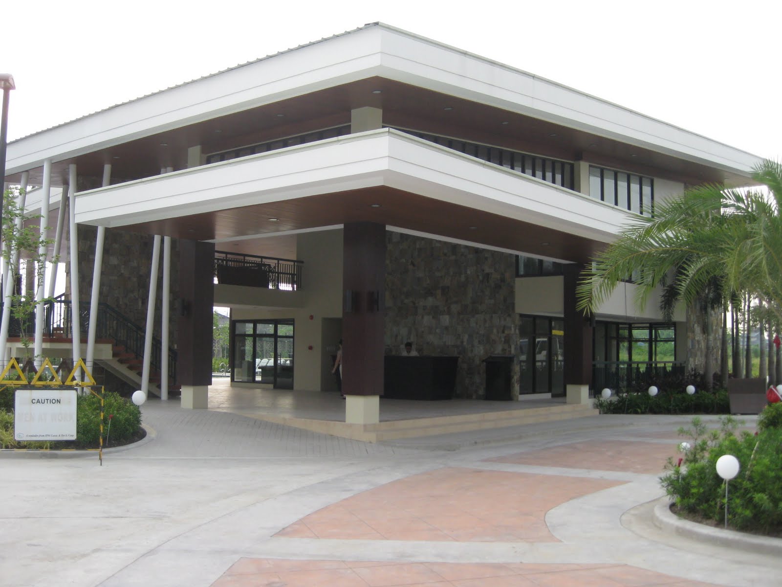  6K / MO. THE ROCHESTER CONDO ROCHESTER CONDOMINIUM PASIG CITY