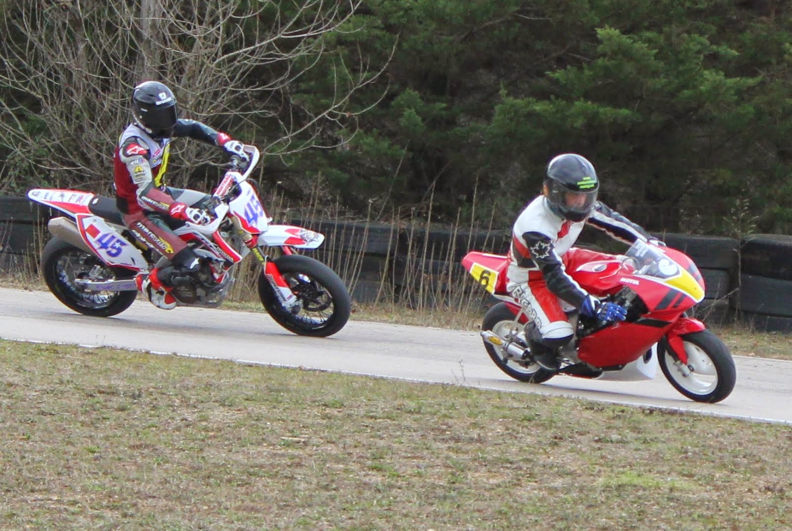 Entrenado con Scott Redding