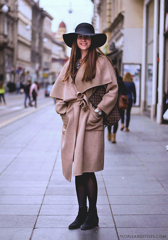 How to style robe camel coat and floppy hat, street style fall fashion, Zara coat, photo by PEOPLEANDSTYLES.COM
