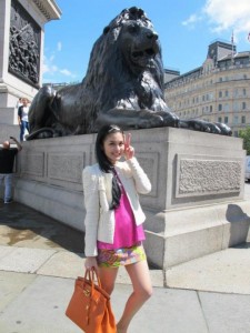 Sandra Dewi London Punya Biodata Profil dan Foto Sandra Dewi Lengkap