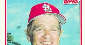 Whitey Herzog autographed Baseball Card (St. Louis Cardinals) 1983 Topps  #186 (67)