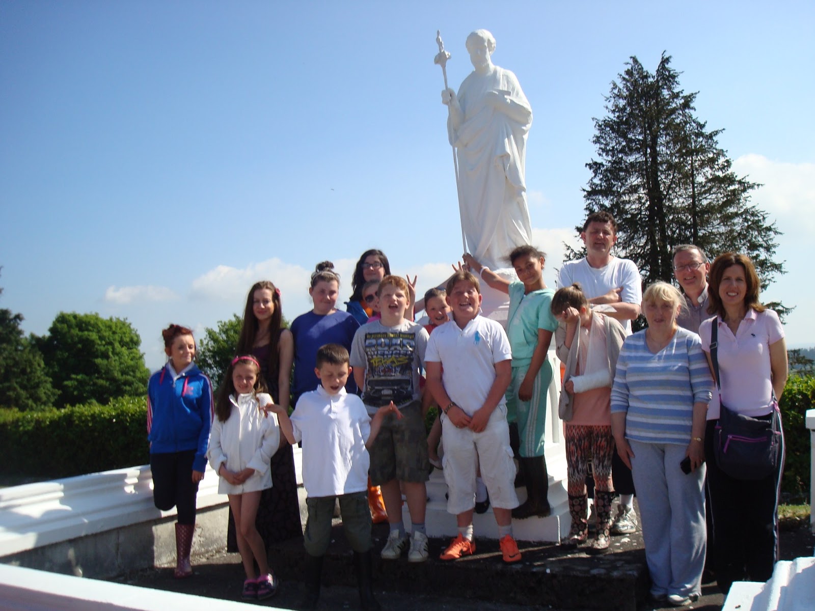 Rise And Shine Youth Group News