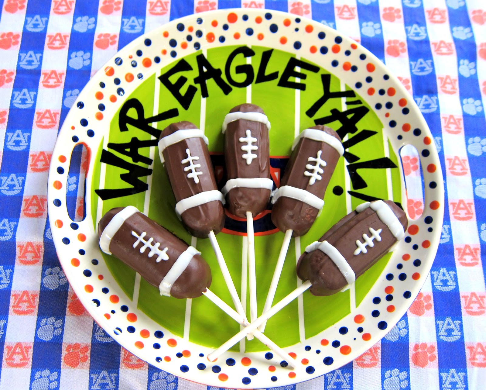 Cute Football Desserts