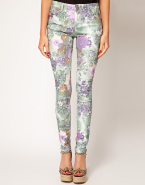 Travelling Fashion Look Fantastic In Floral Denim | travelling fashion look fantastic in floral denim Travelling Fashion Look Fantastic In Floral Denim | travelling fashion look fantastic in floral denim