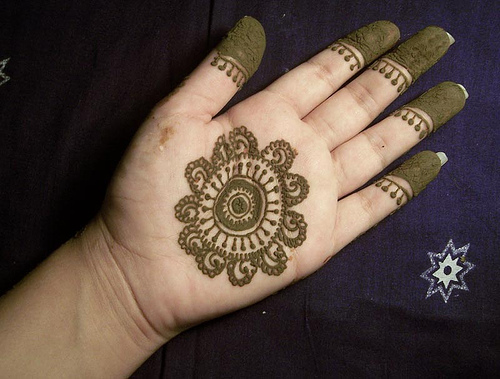 Mehndi Designs - Women's Hand Art of Mehndi Designs - Mehndi of A