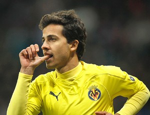 Roma vuelve por el fichaje de Nilmar Roma vuelve por el fichaje de Nilmar