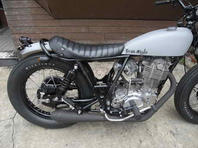 JAP STYLE - SUZUKI - THUNDER - 125 - BRAT STYLE JAP STYLE - SUZUKI - THUNDER - 125 - BRAT STYLE