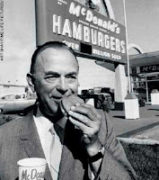 Ray Kroc Pengembang McDonald