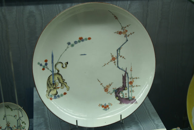 assiette tigre musée de sèvres